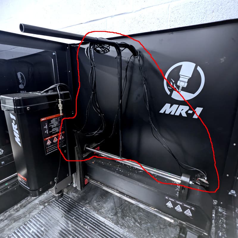 Langmuir MR1 Wire Management